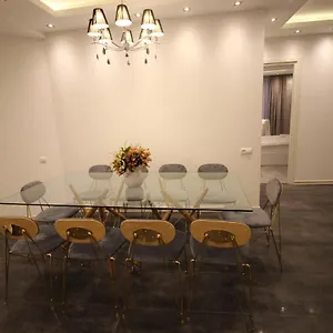 https://superior-apartments.alltbilisihotels.com