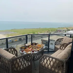 https://rosella-royal-suit.hotelstrabzon.net