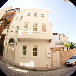 https://ersari-hotel.istanbul-turkeyhotels.com